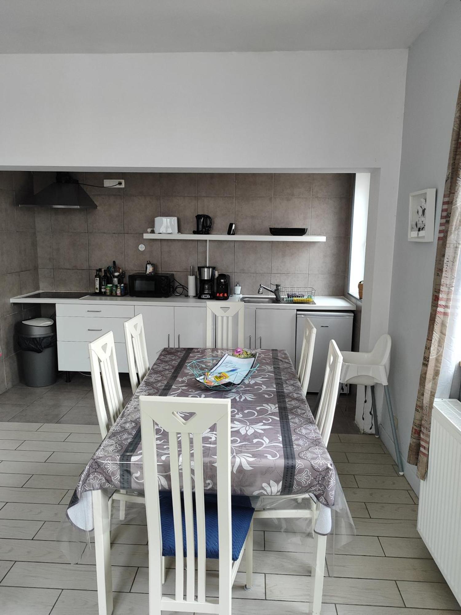 Appartement Spacieux Avec Parking Et Terrasse La Panne Extérieur photo