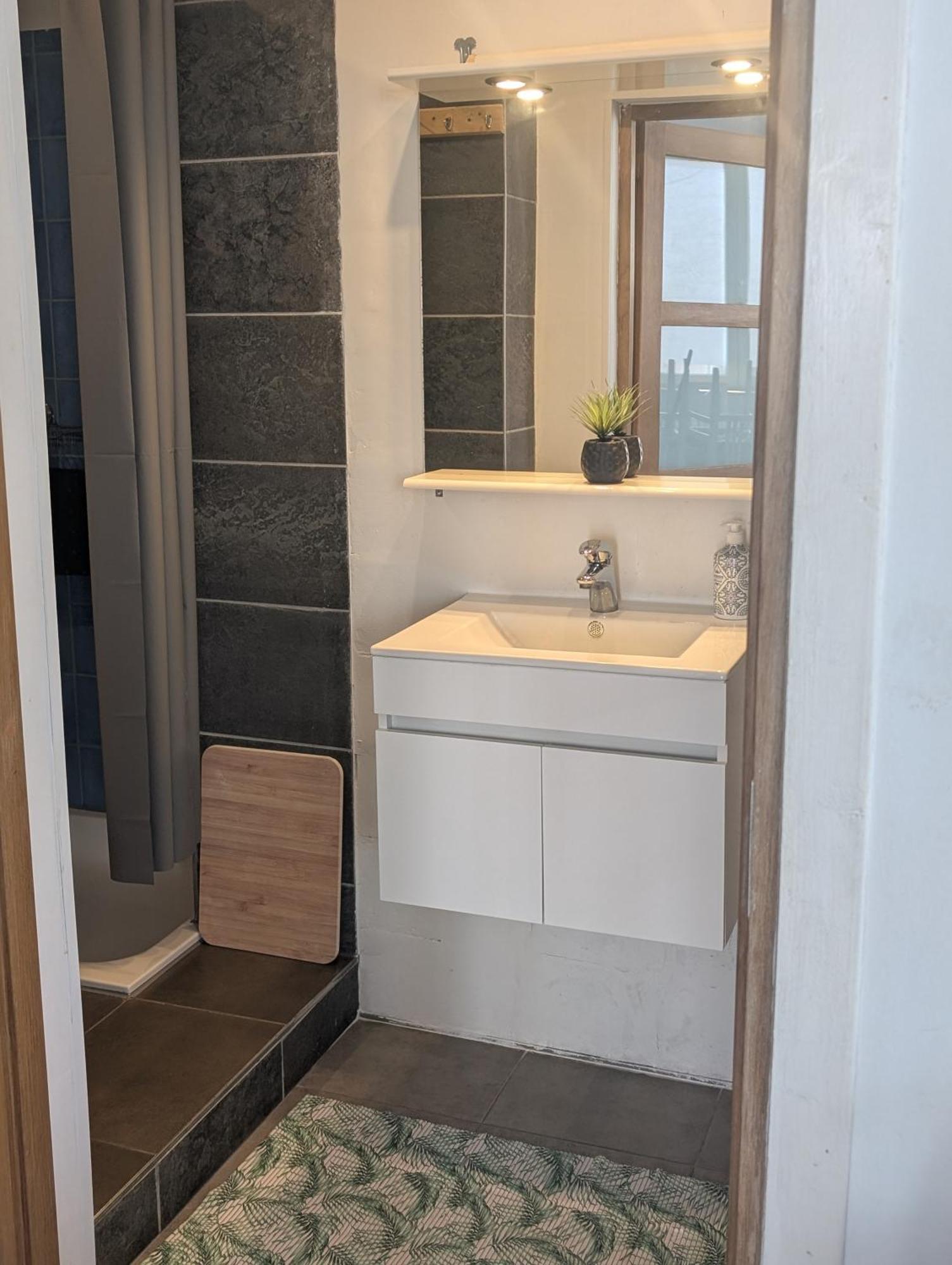 Appartement Spacieux Avec Parking Et Terrasse La Panne Extérieur photo